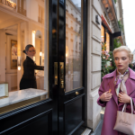 Carita Paris maison de beauté Emily in Paris