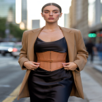 Ceinture corset tendance 2000s